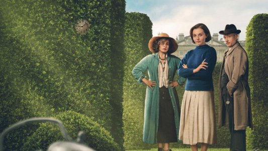 Agatha Christie's Seven Dials izle
