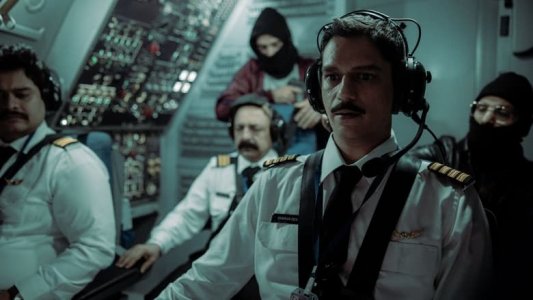 IC 814: The Kandahar Hijack izle
