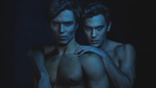 Monsters: The Lyle and Erik Menendez Story izle